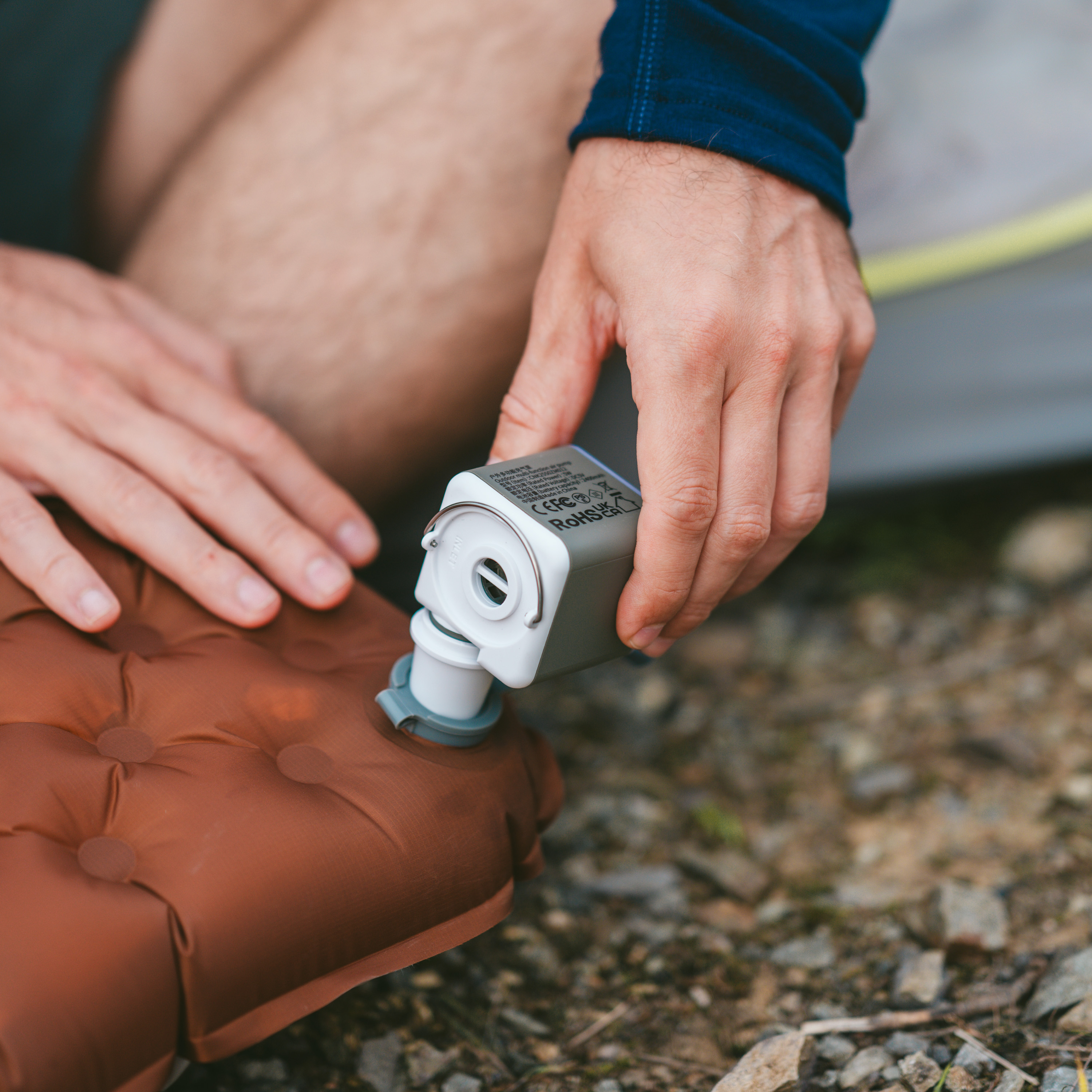 Naturehike Wind mini 2 kompresor/pumpa se světlem 104g - zelená